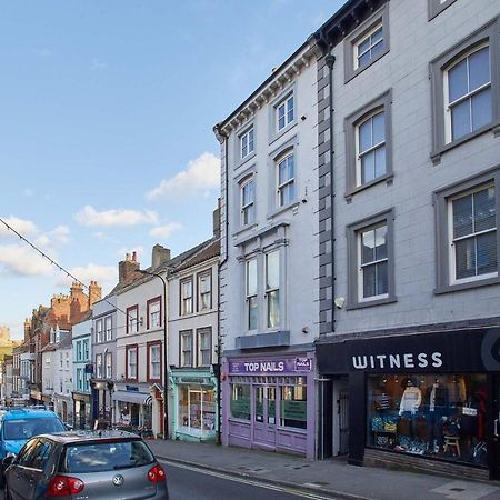 Host & Stay - Apartment One, Hudsons Yard House Whitby Bagian luar foto