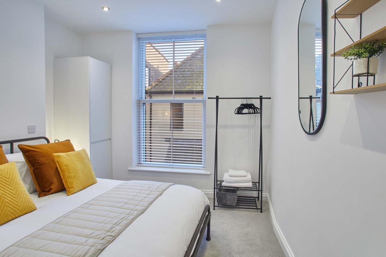 Host & Stay - Apartment One, Hudsons Yard House Whitby Bagian luar foto